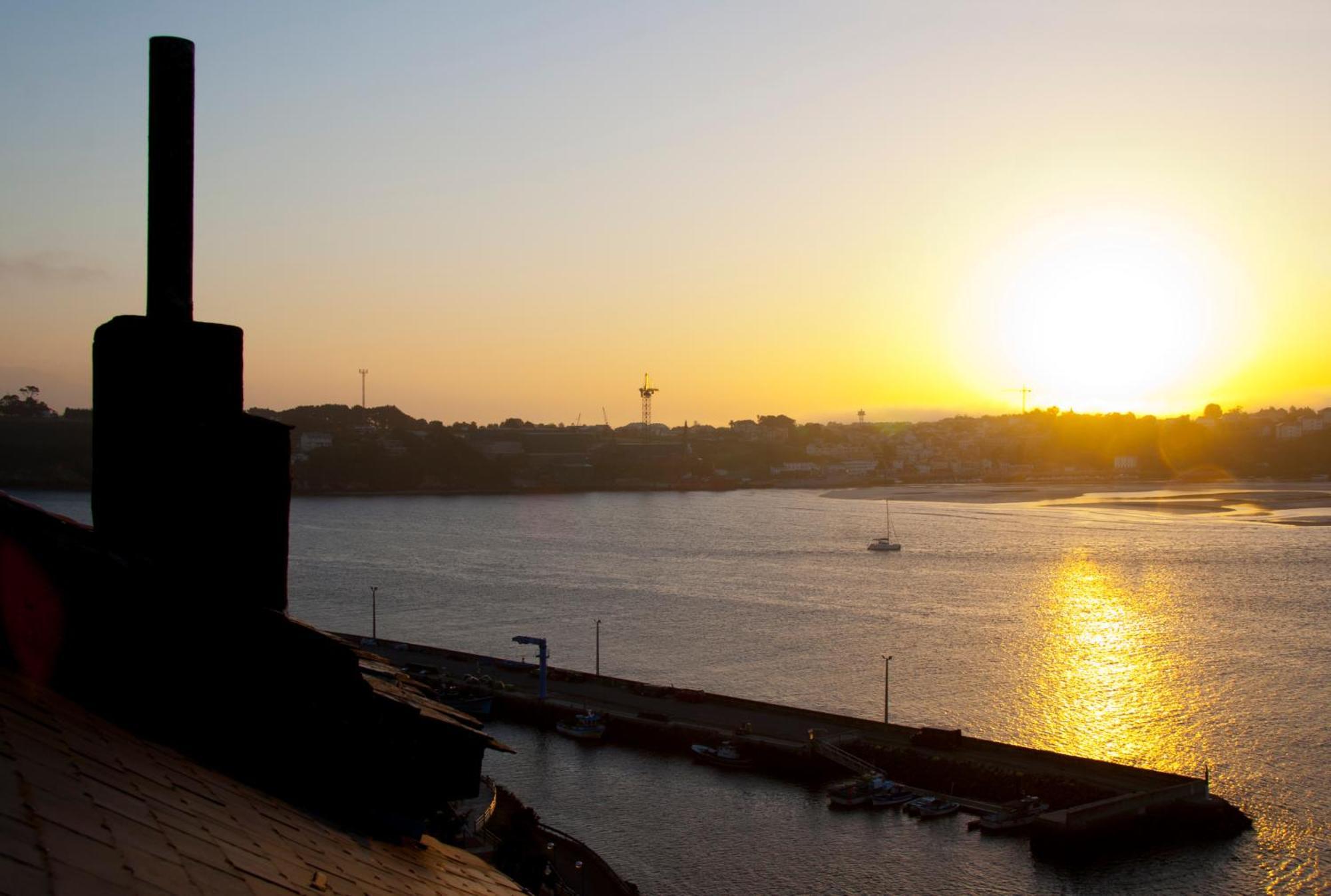Mirador Ria De Ribadeo Appartement Buitenkant foto
